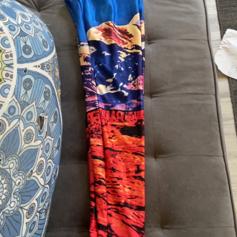 Mellivora mountain yoga pants